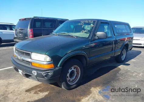 2003 Chevrolet S-10 S10 from USA, damaged, VIN 1GCCS14H638101207